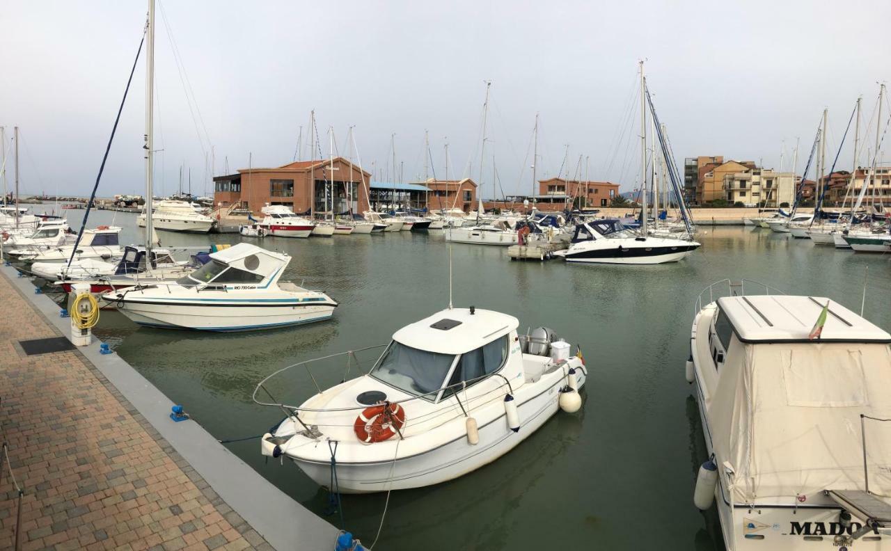 Yacht Suite מרינה די גרוסטו מראה חיצוני תמונה
